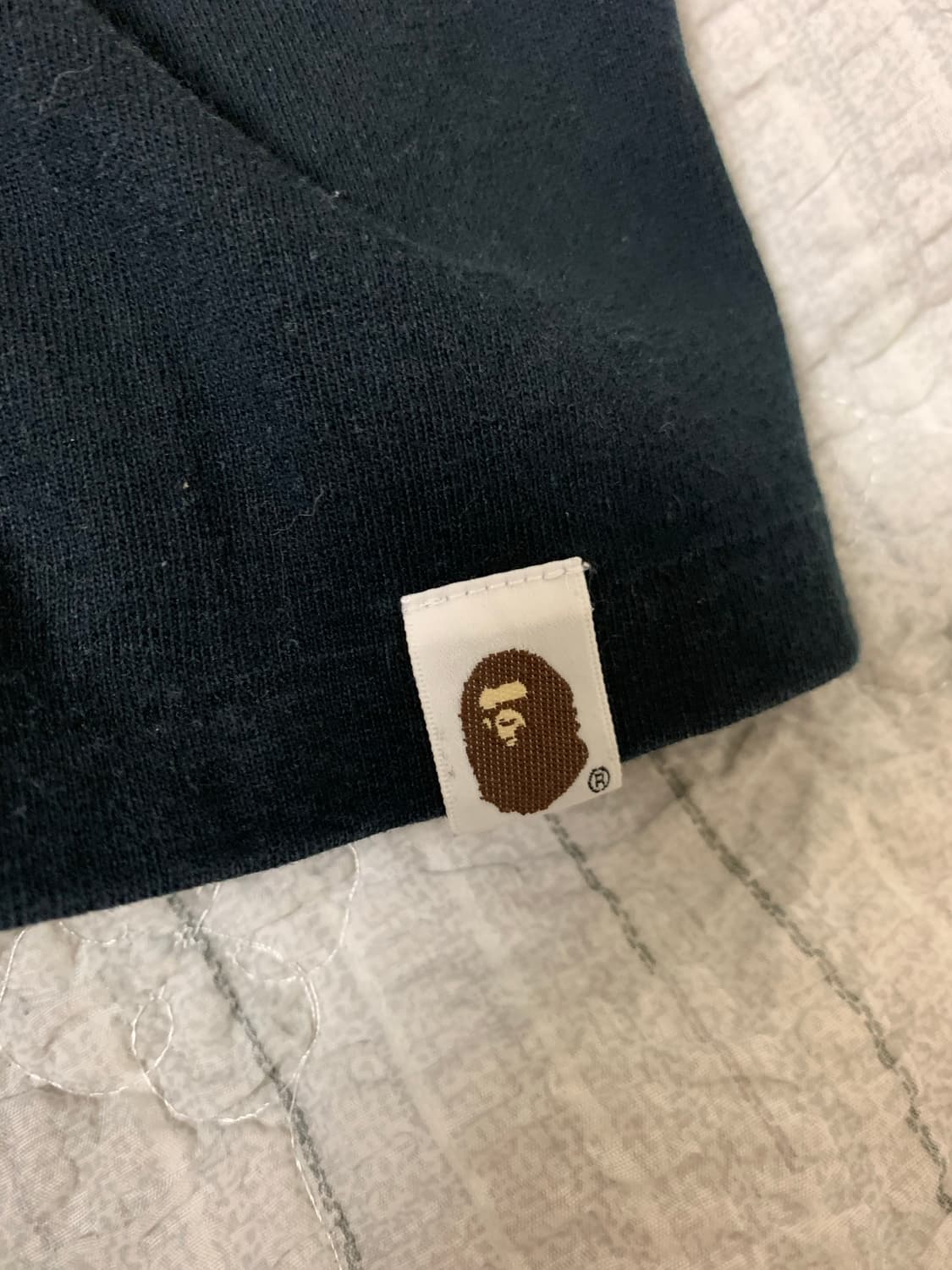 (정품,XL)베이프 샤크 반팔티 베이프 녹계 반팔티 상품이미지5