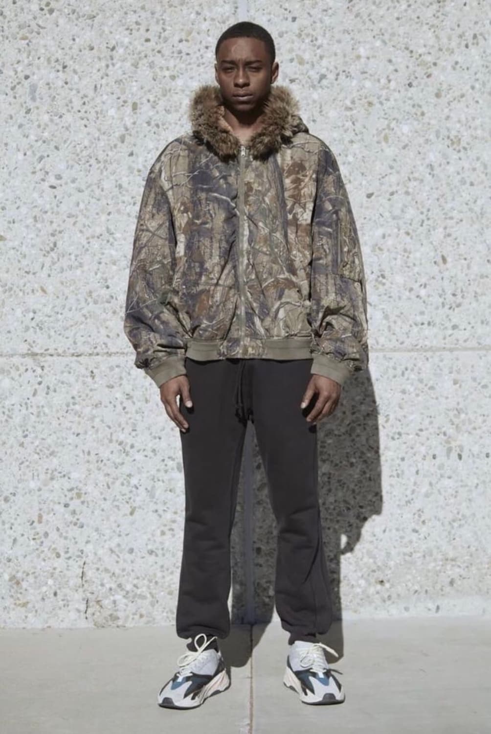 yzy season 5 fur hoodie 상품이미지2