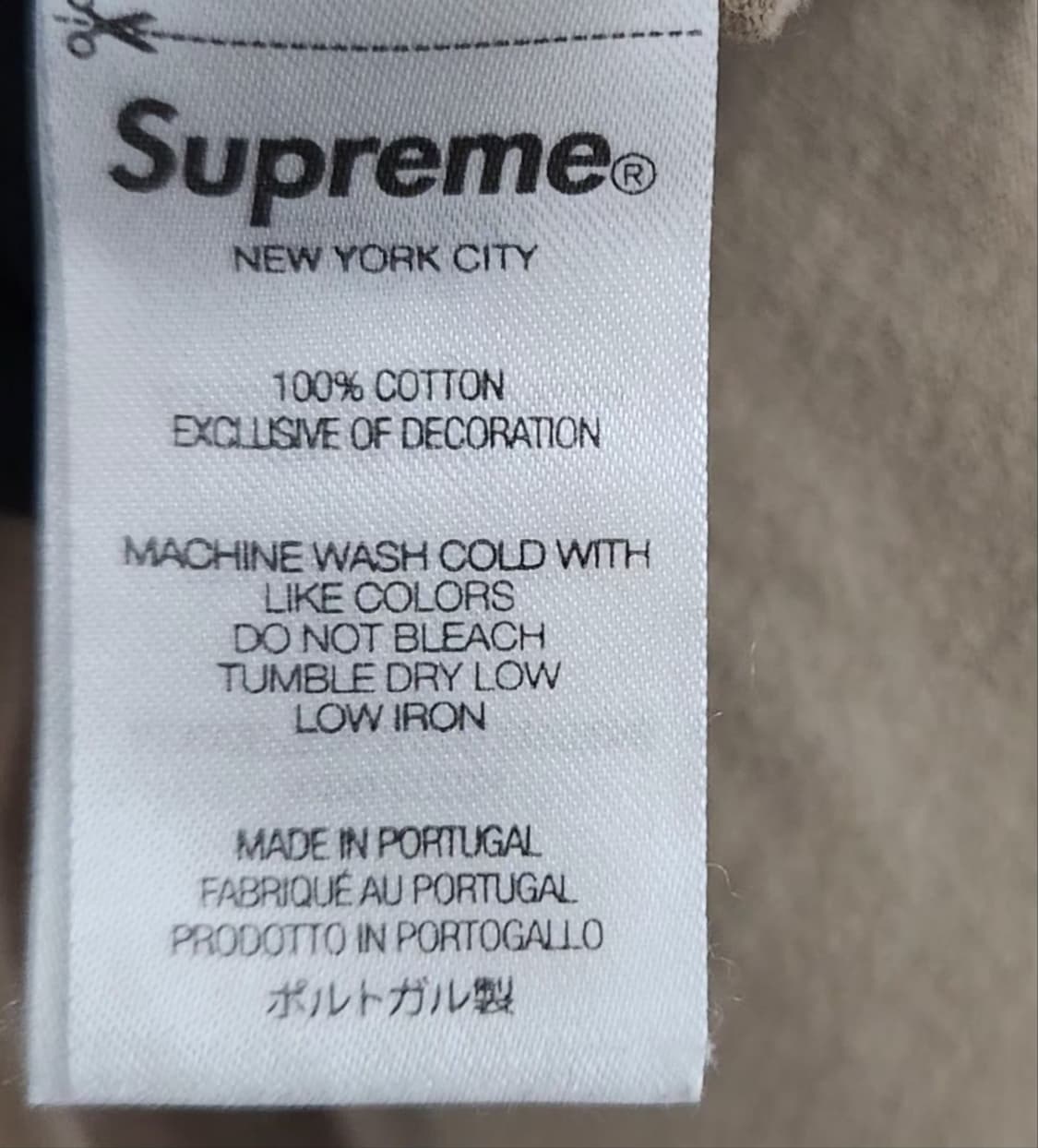 [Supreme 슈프림] 100 남 로고반팔 티셔츠 상품이미지5