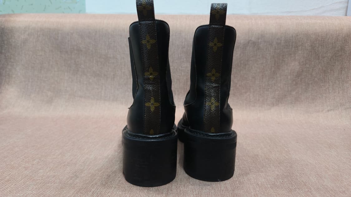 루이비통 정품 235mm-  테리토리 첼시 부츠 37사이즈 상품이미지5