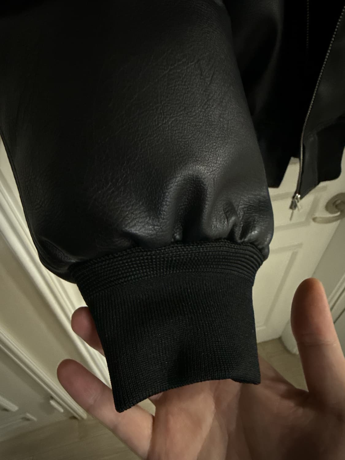 (깡스타일)로버스트포 레더 푸퍼 자켓 xl (택있음) 상품이미지5