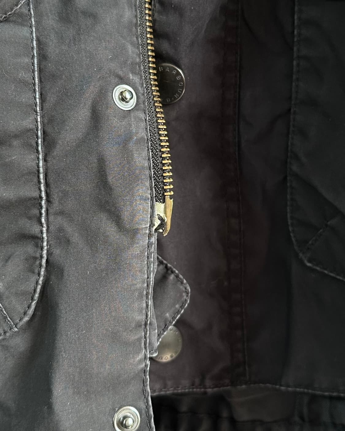 바버 인터네셔널 브레이큰 왁스드 코튼 모터사이클 자켓 (va.102) 상품이미지9