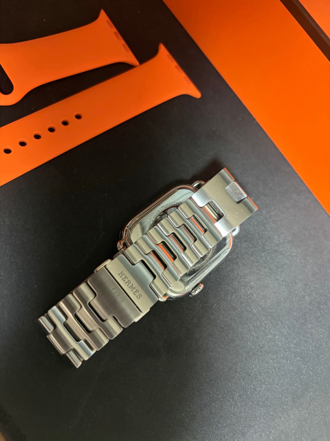 에르메스 애플워치11 46mm 사티네 상품이미지2