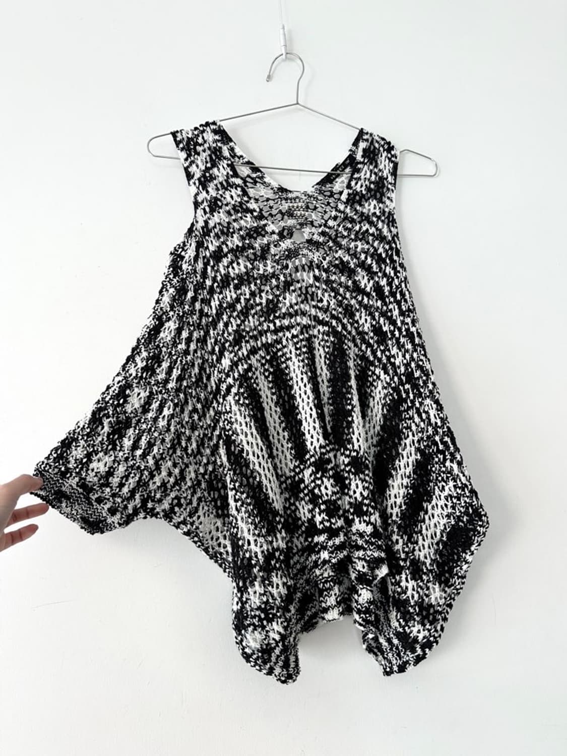 Shoulder slit half knit 상품이미지2