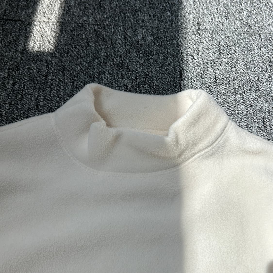 유니클로 화이트 마운티니어링 플리스 탑 상품이미지5