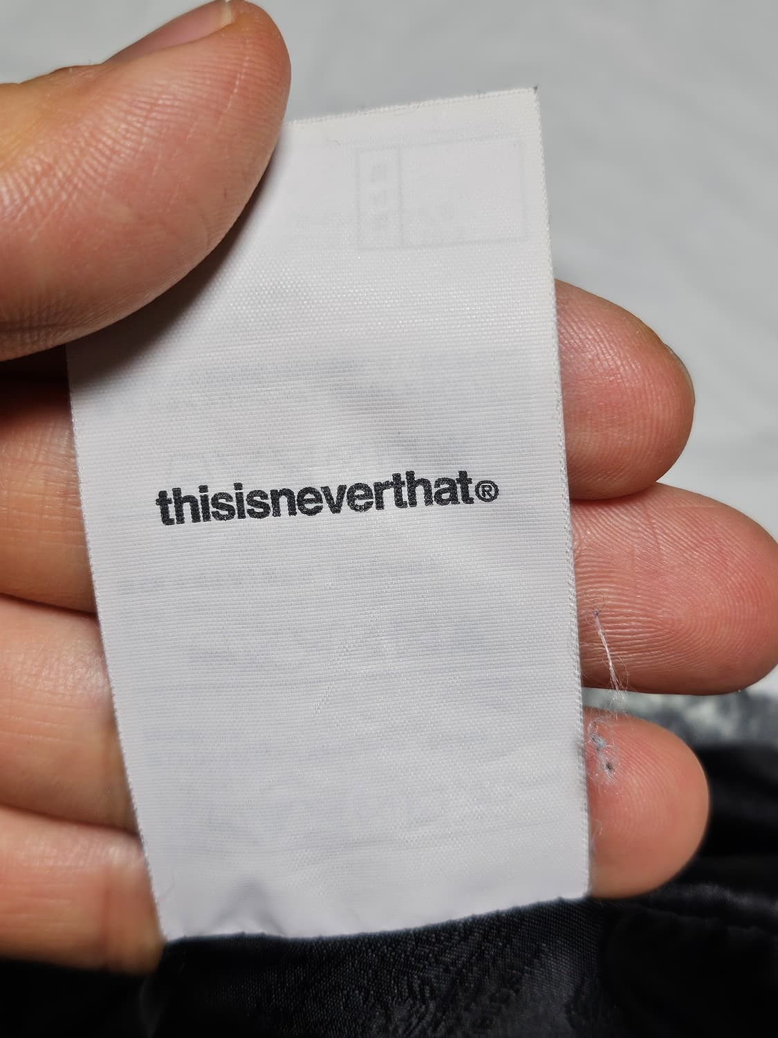 (하자O)디스이즈네버댓 디네댓 바람막이 XL 상품이미지5