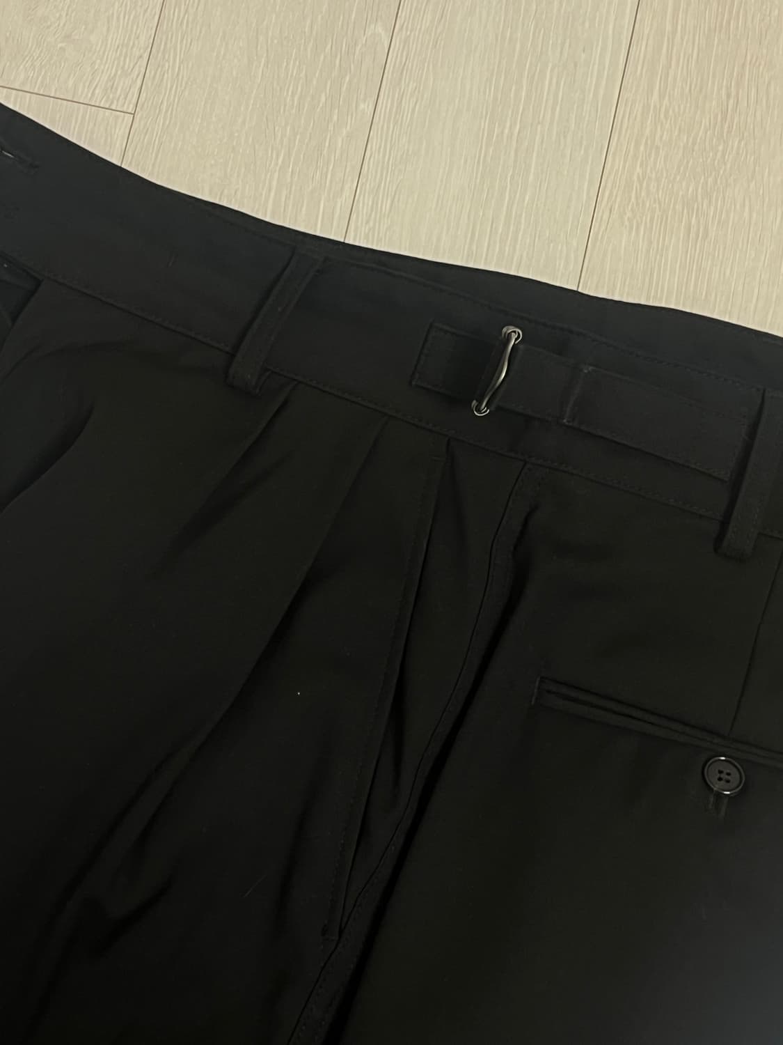 어나더오피스 산티아고 슬렉스 블랙 상품이미지3