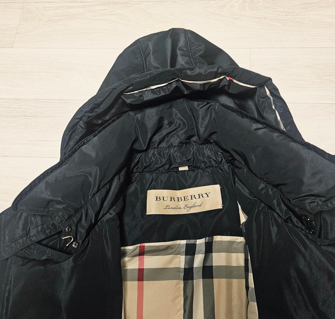 버버리 다운 패딩코트  통55~66 (L) 상품이미지4