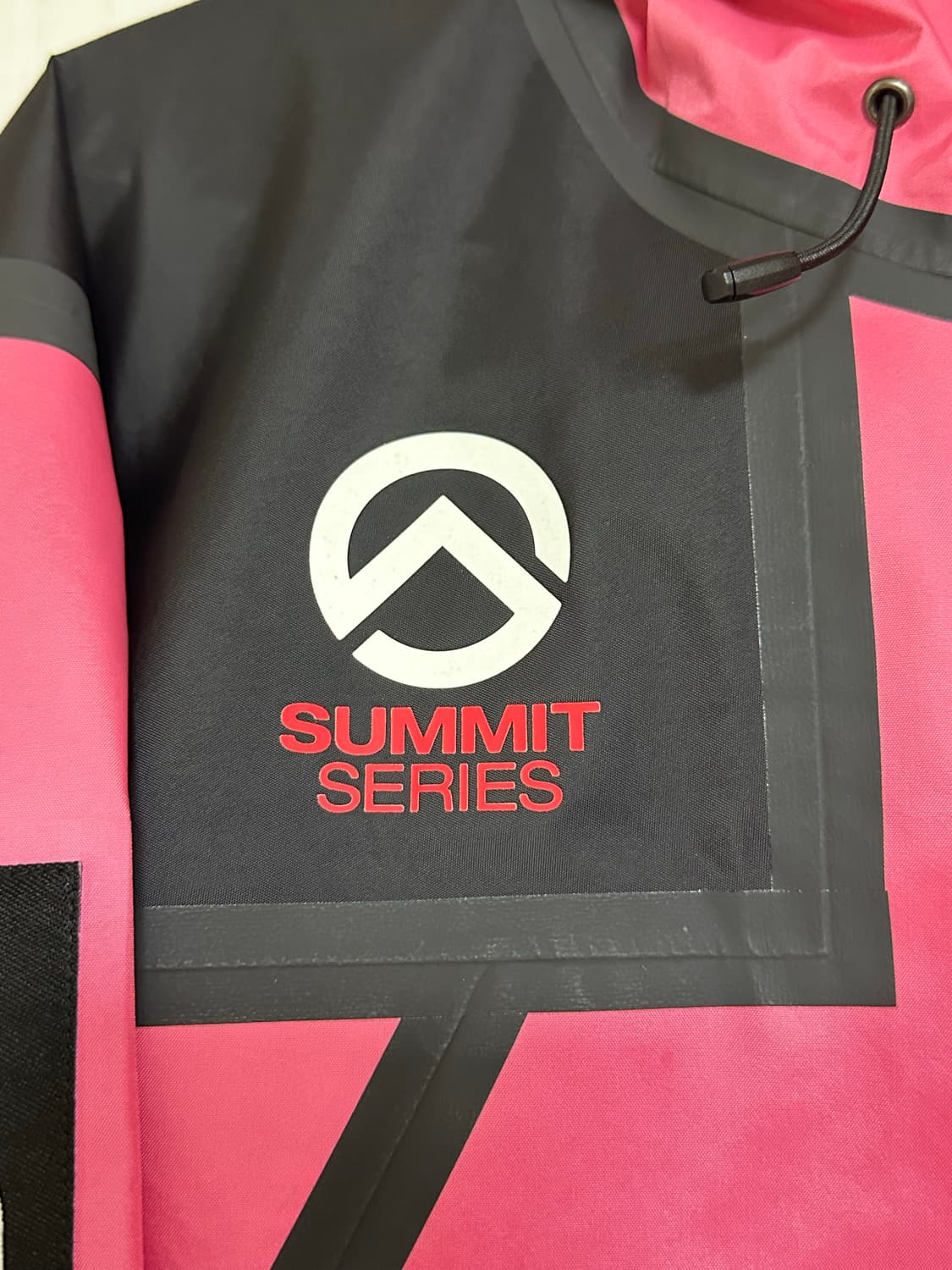 슈프림x노스페이스 서밋시리즈 테이프 심 자켓 size L 상품이미지5