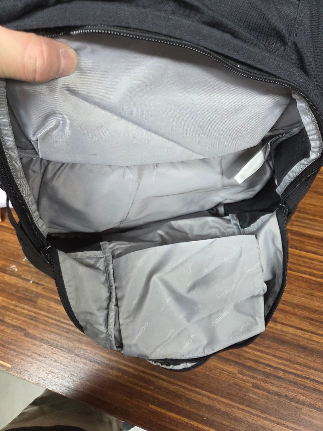 컬럼비아 레드우드 백팩 30L 상품이미지4