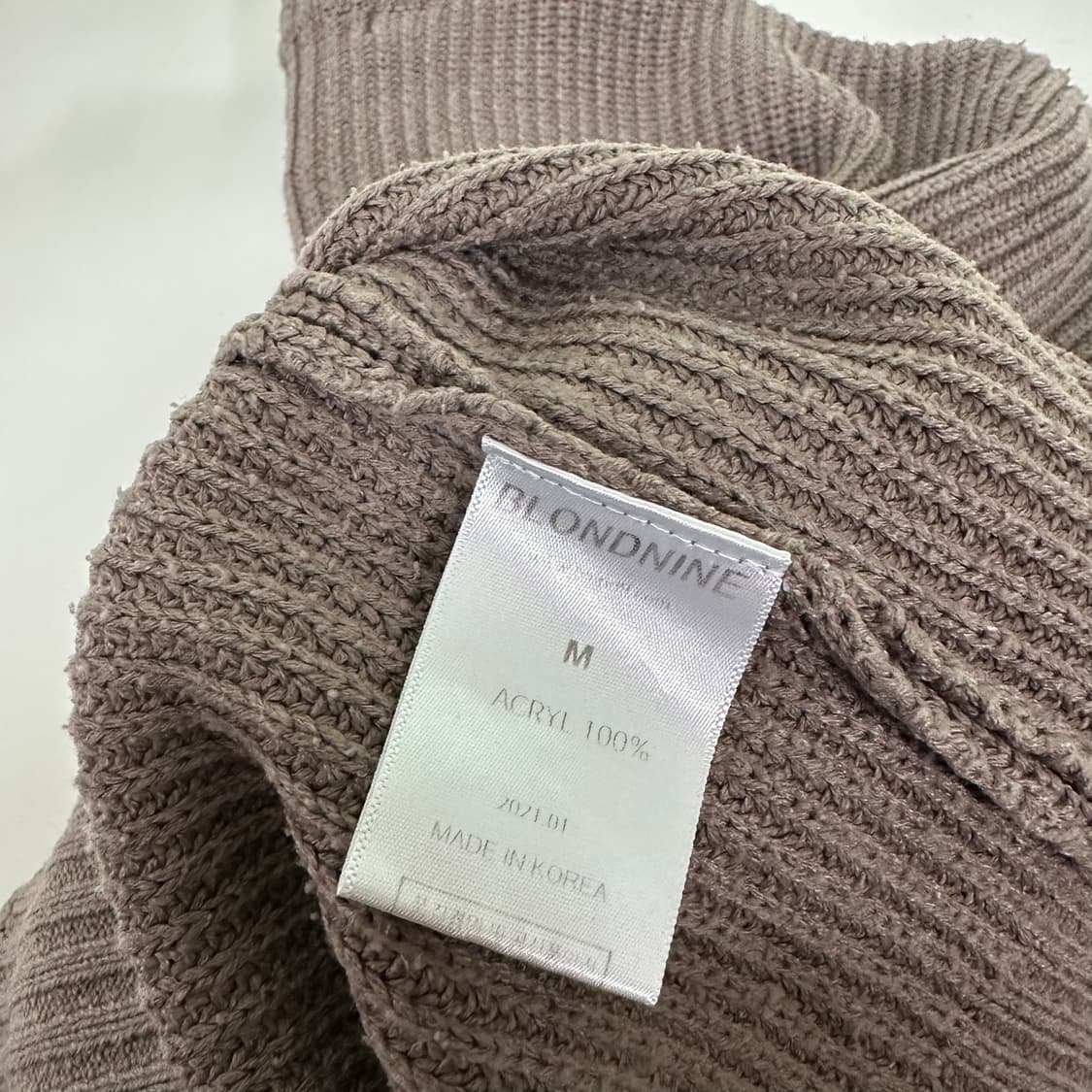 95-100 블론드나인 코코아 짜임 니트 상품이미지5