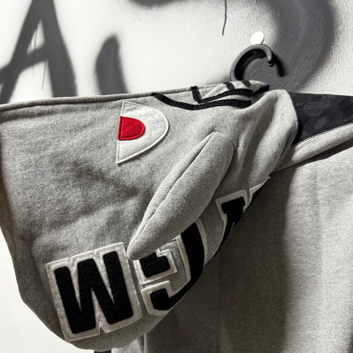 정품 베이프 x 퓨추라 모왁스 캡슐 컬렉션 엉클 풀 집업 후디 상품이미지6