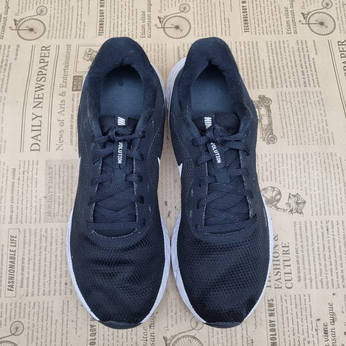 나이키 레볼루션5 남성운동화265 상품이미지2