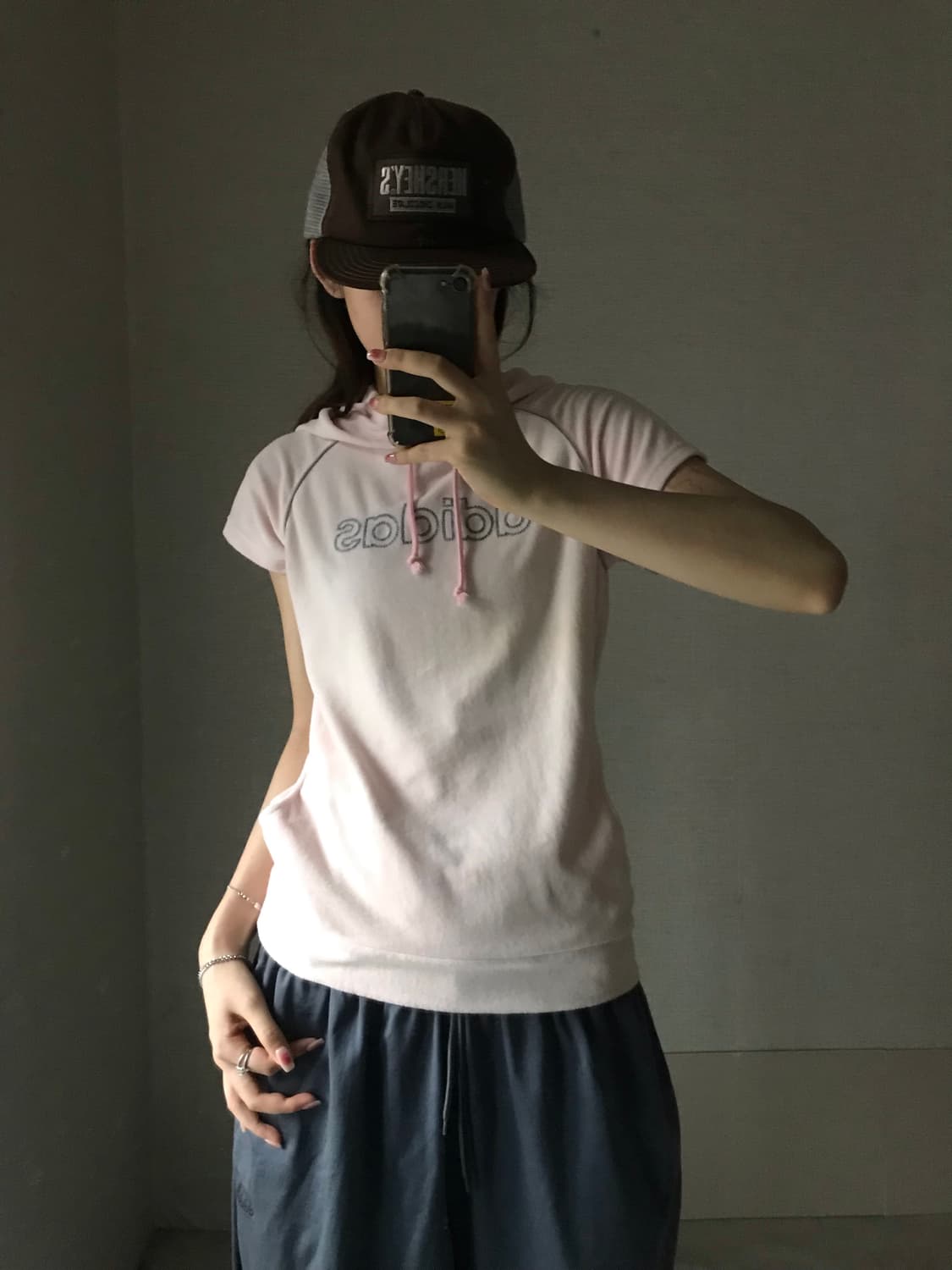 아디다스 00s 연핑크 테리 반팔 후드티 상품이미지5