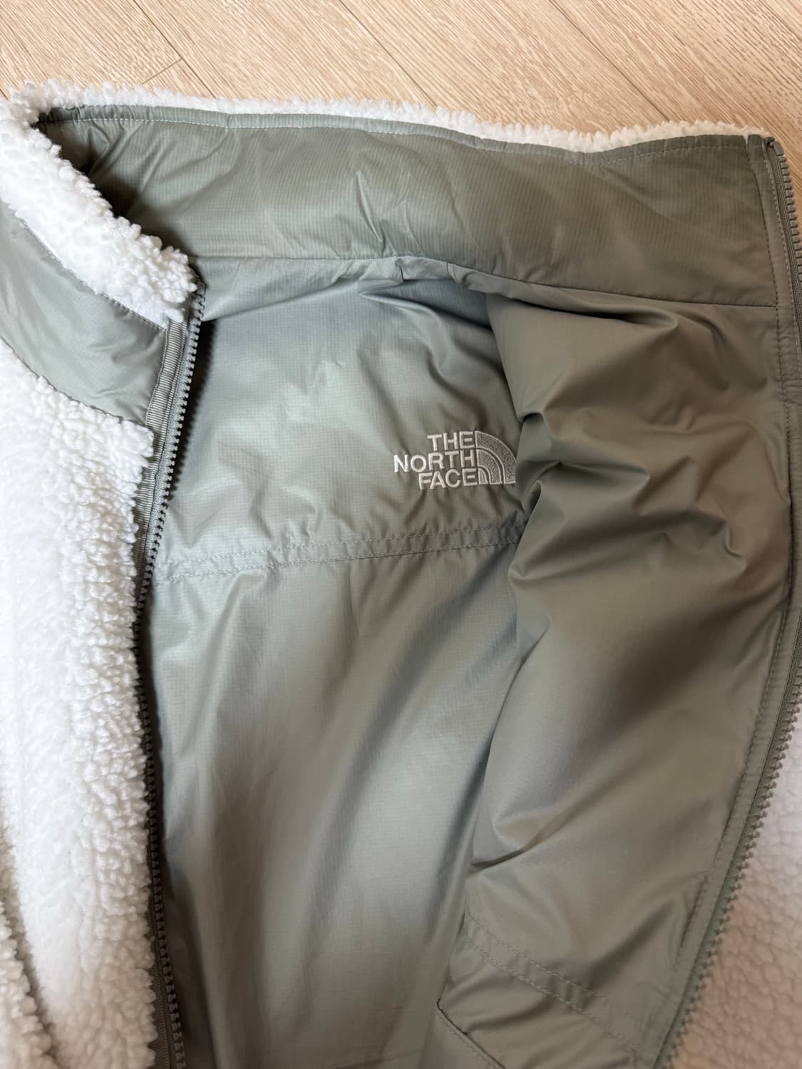 노스페이스 리버시블 후리스 상품이미지2