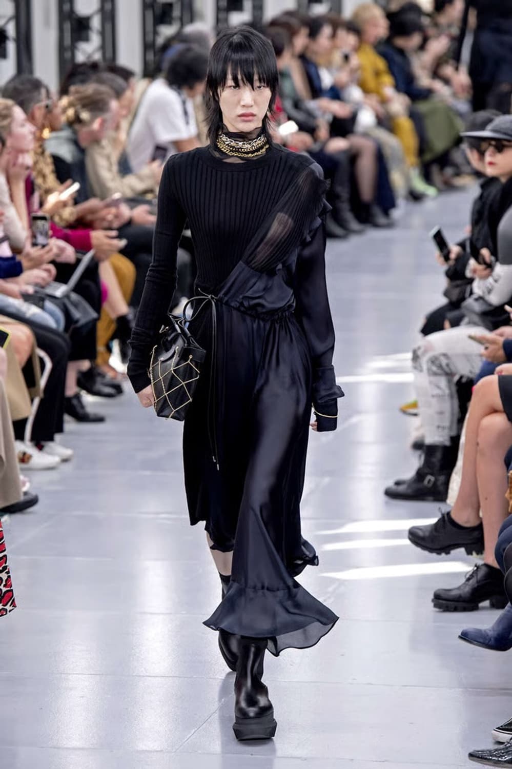 20aw 사카이 소재전환 비대칭 드레스 원피스 1사이즈 상품이미지4