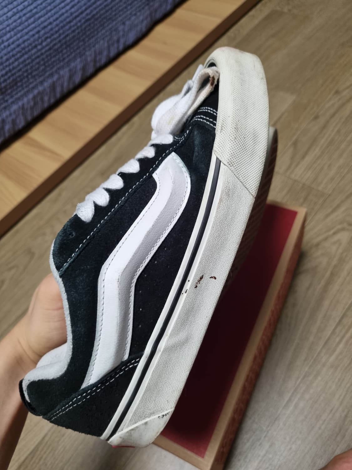 반스 누 스쿨 검흰 270 상품이미지1