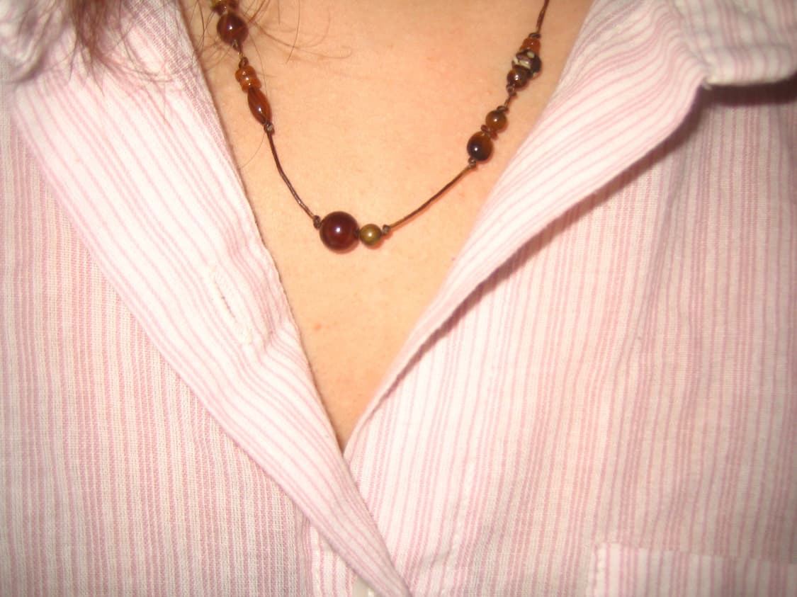 brown syrup necklace 브라운 시럽 끈 비즈 목걸이 상품이미지3