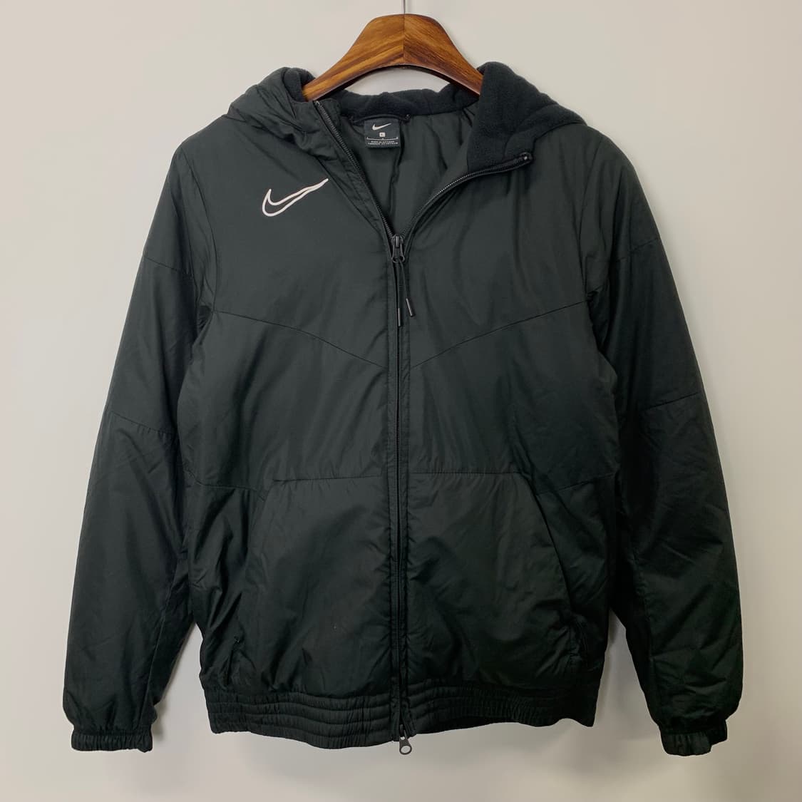 나이키 스우시 블랙 투웨이 패딩 점퍼 상품이미지2