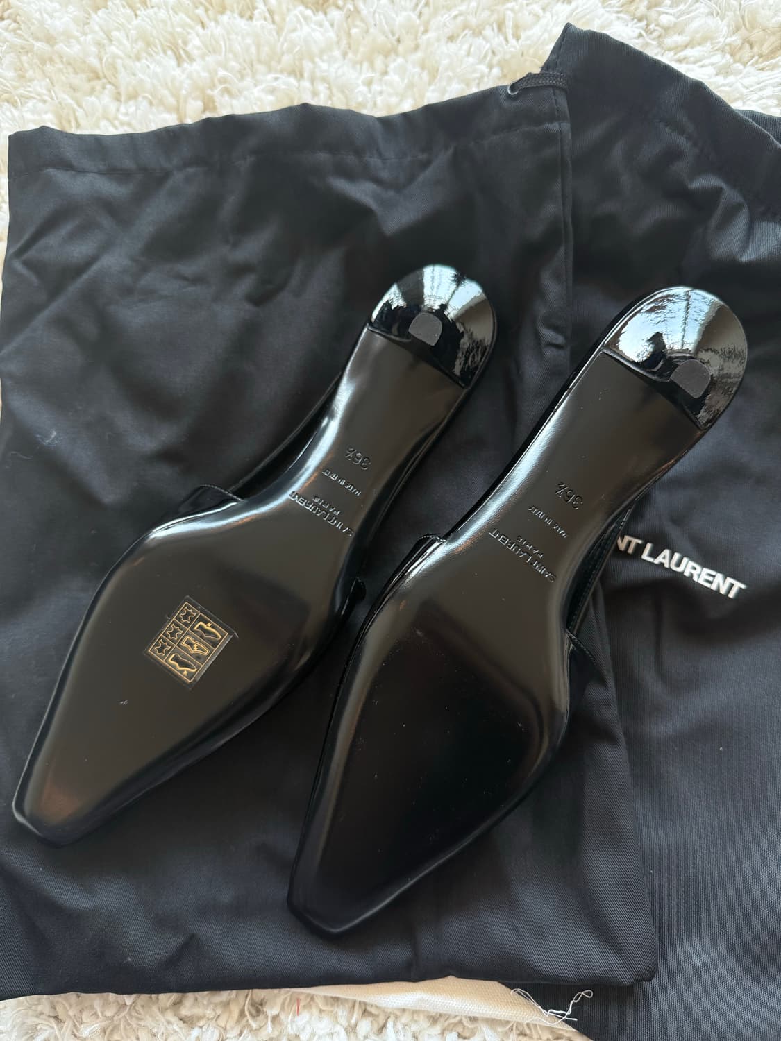 생로랑 블랙 페이던트 슬링백 힐 상품이미지3