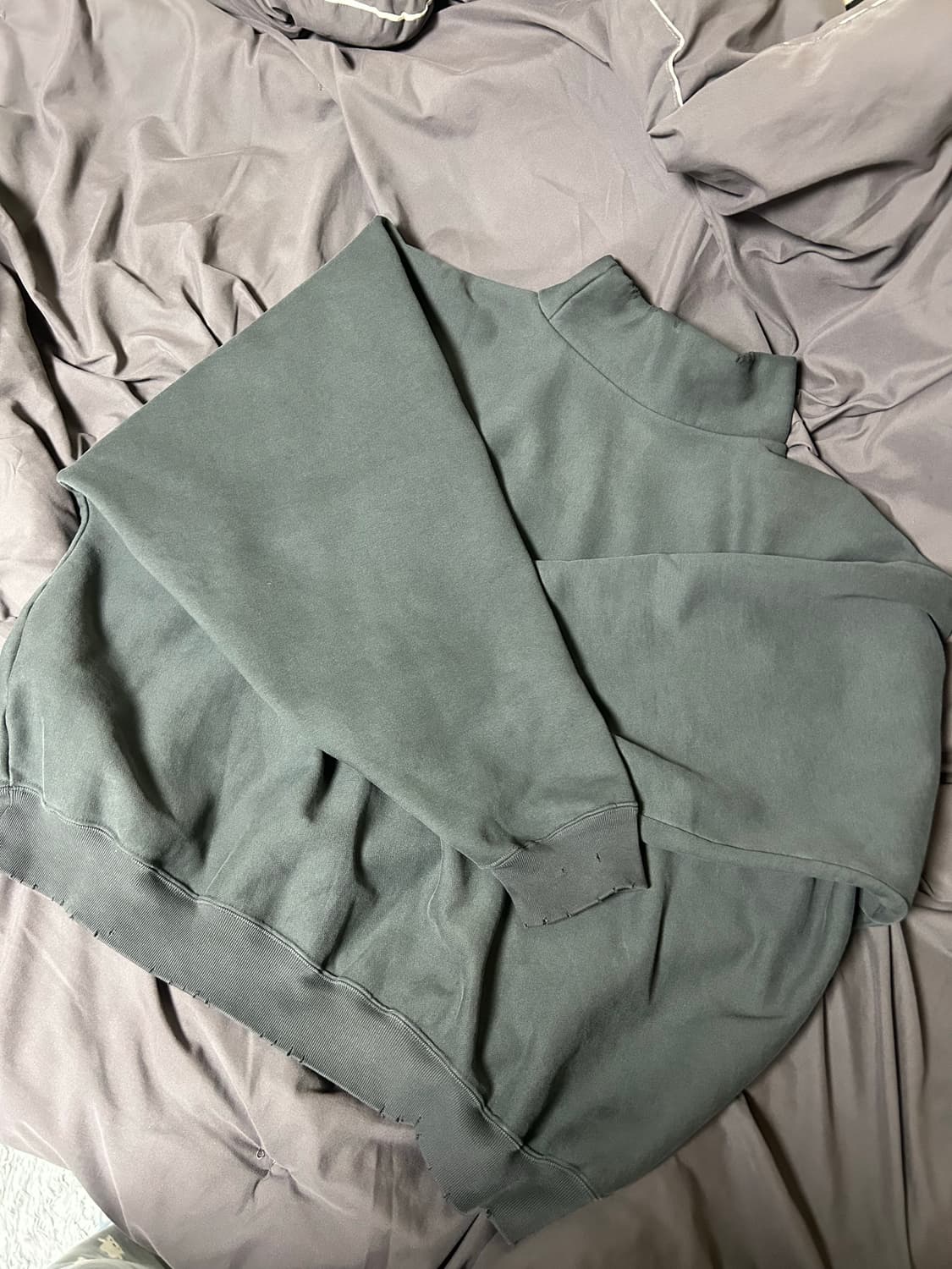 [M]이지갭 엔지니어드 발렌시아가 하이넥 다크그레이 상품이미지3