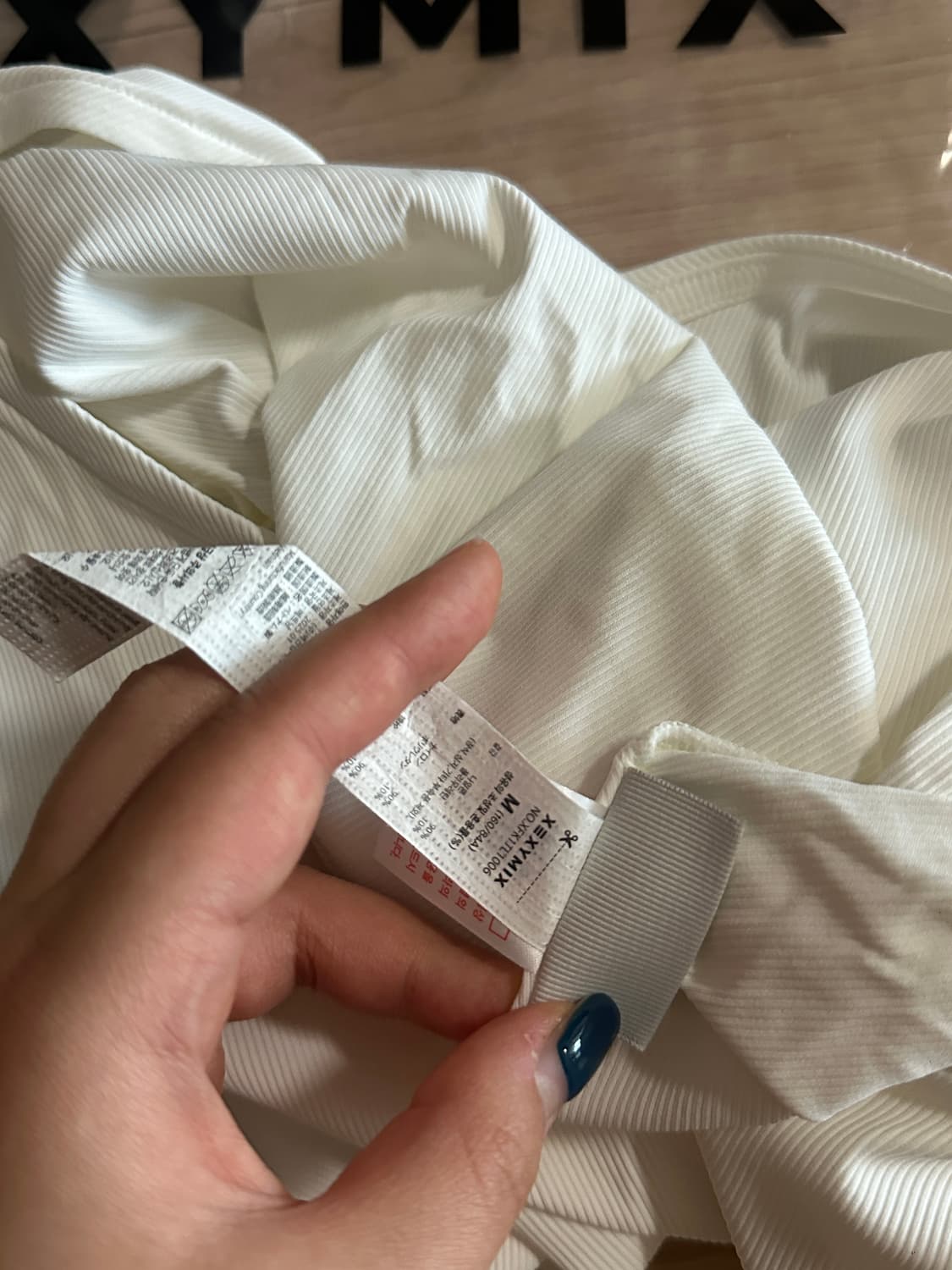 젝시믹스 백슬릿 롱슬리브 M 상품이미지4