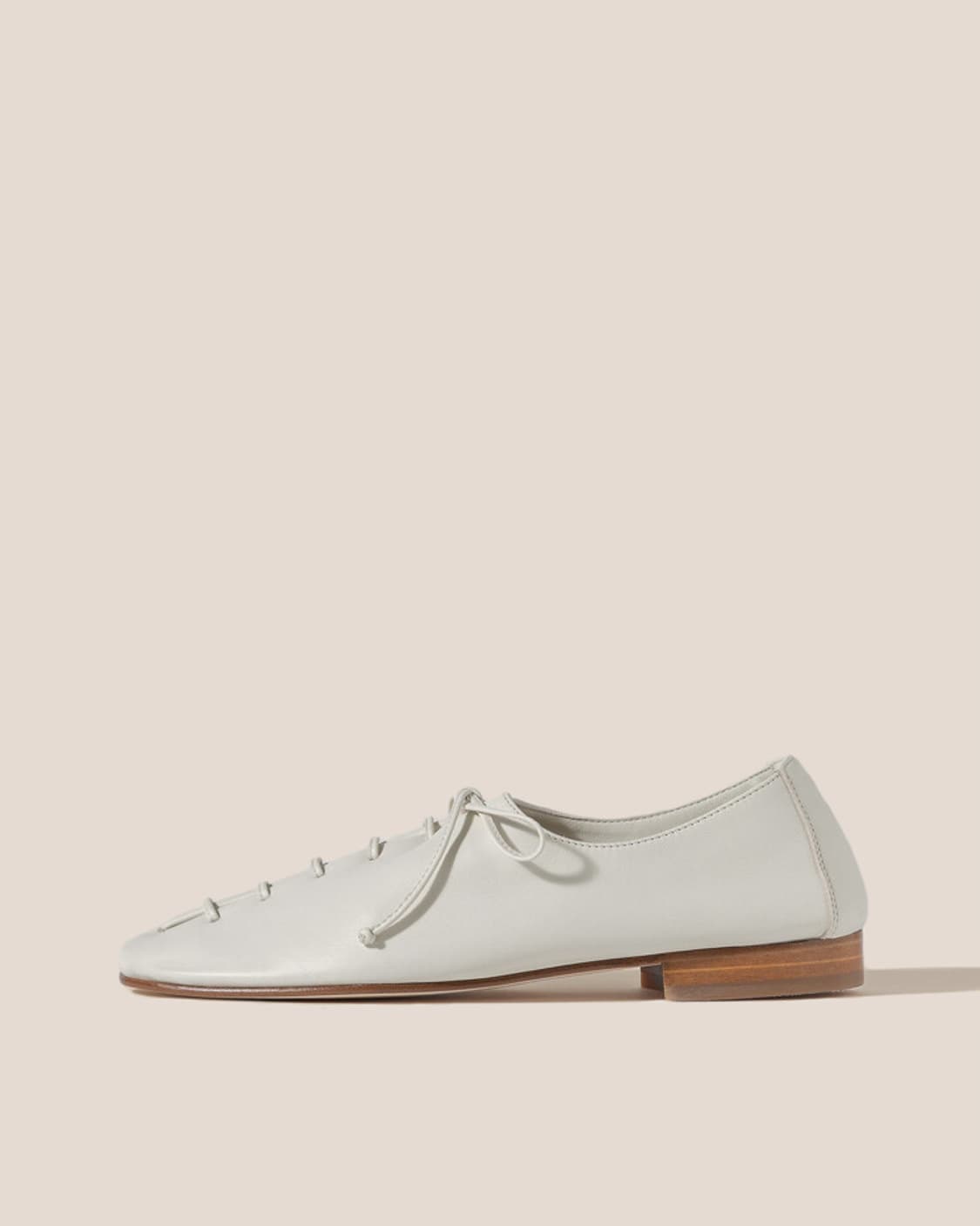 HEREU - LACE UP FLAT SHOES  상품이미지2