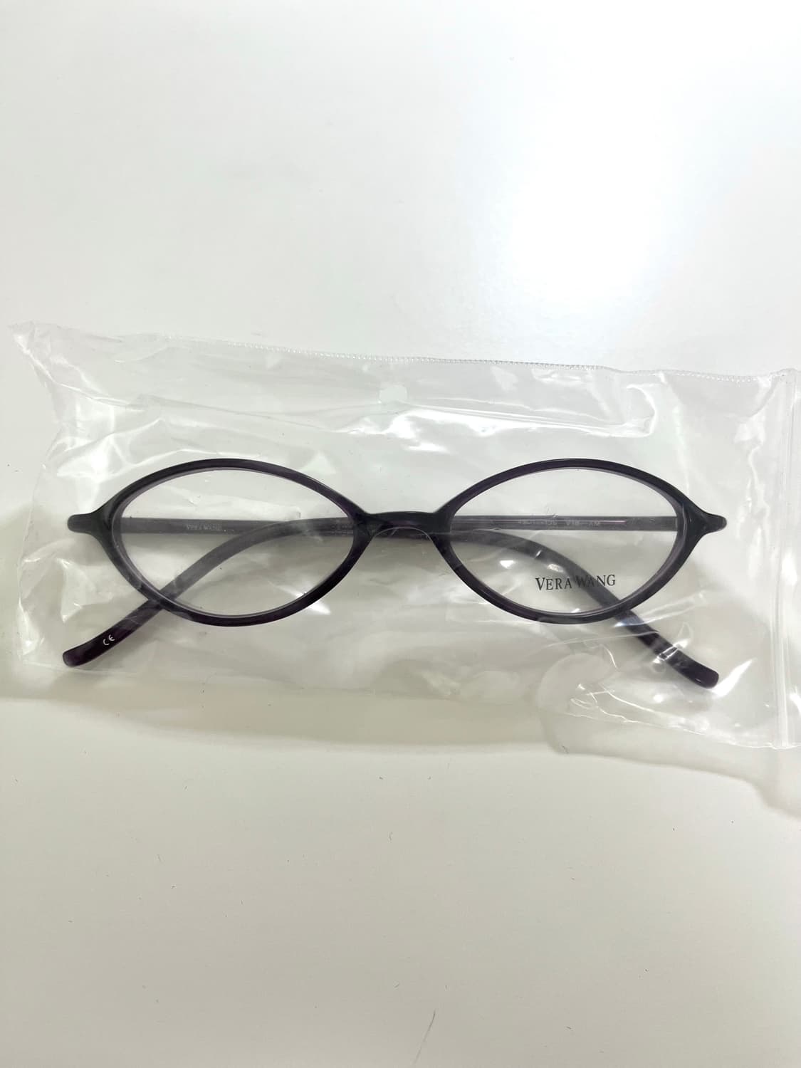 베라 왕 V18 안경 상품이미지1