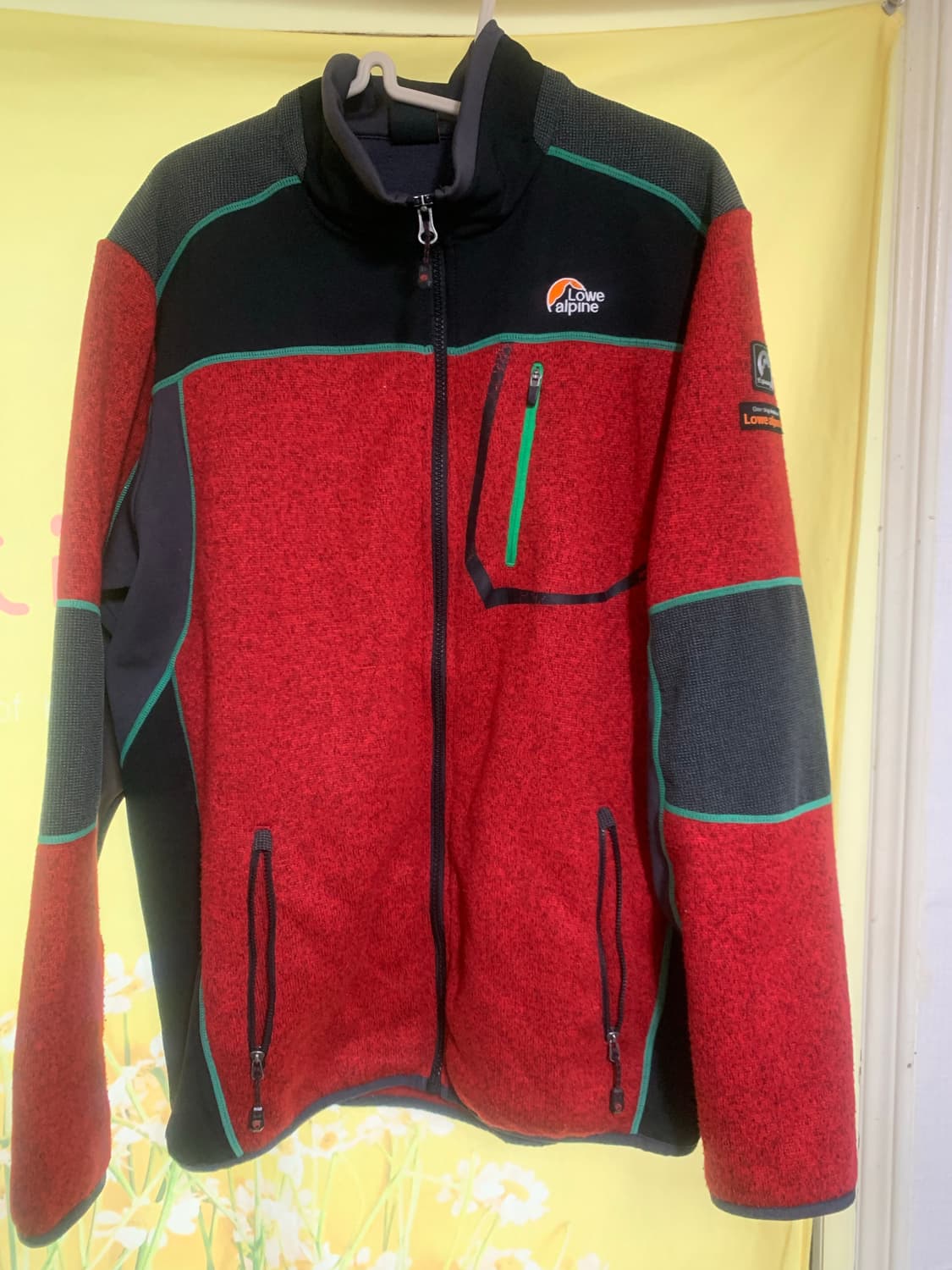 로우알파인 니트후리스 xl 판매합니다 상품이미지1