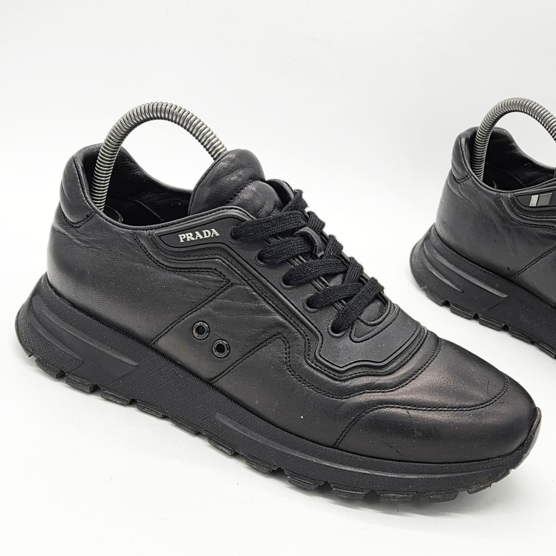 프라다 PRAX01 스니커즈 블랙 (8)  상품이미지6