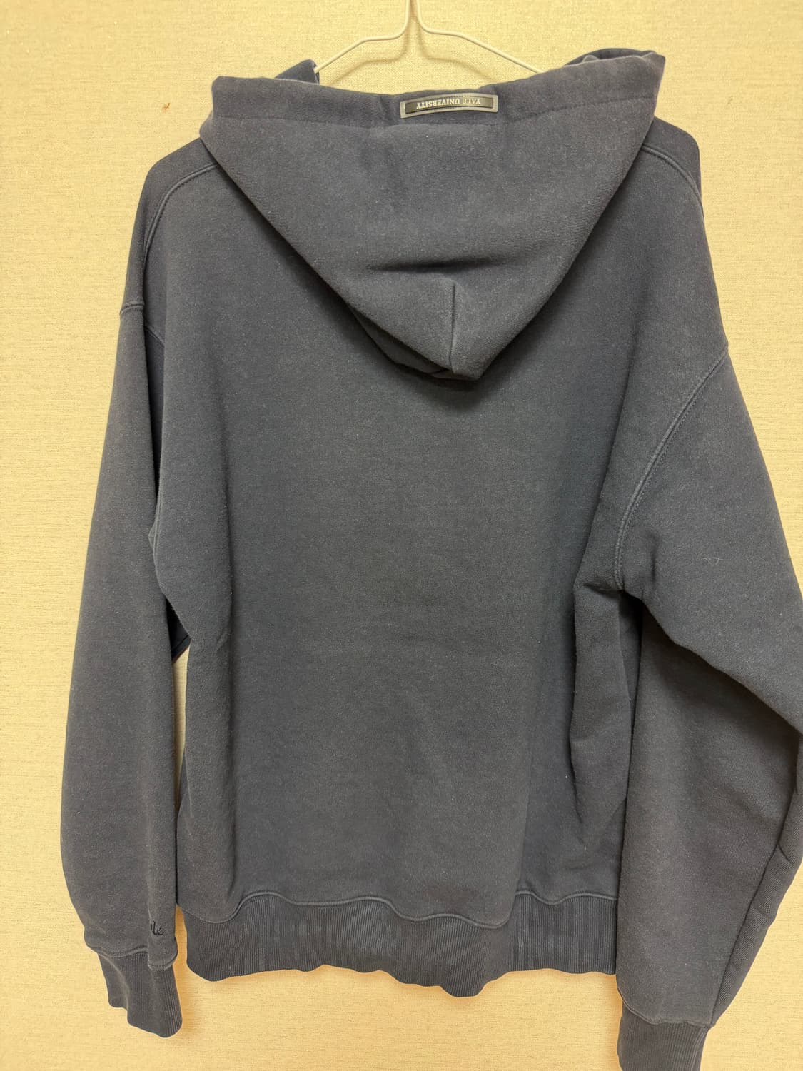 예일 후드티 s사이즈 판매합니다!! 상품이미지2