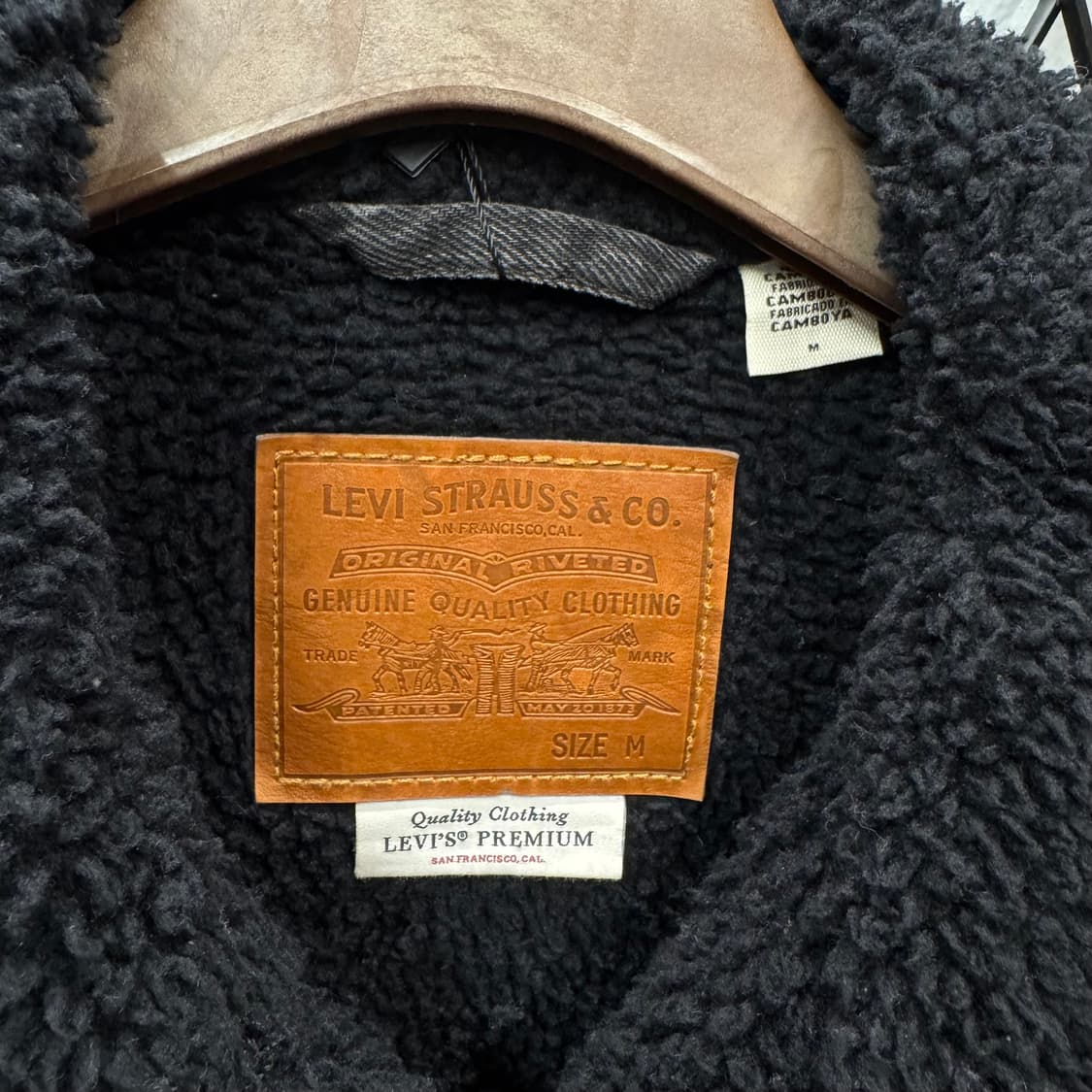 리바이스 타입 3 쉐르파 흑청 데님 트러커 자켓 상품이미지5