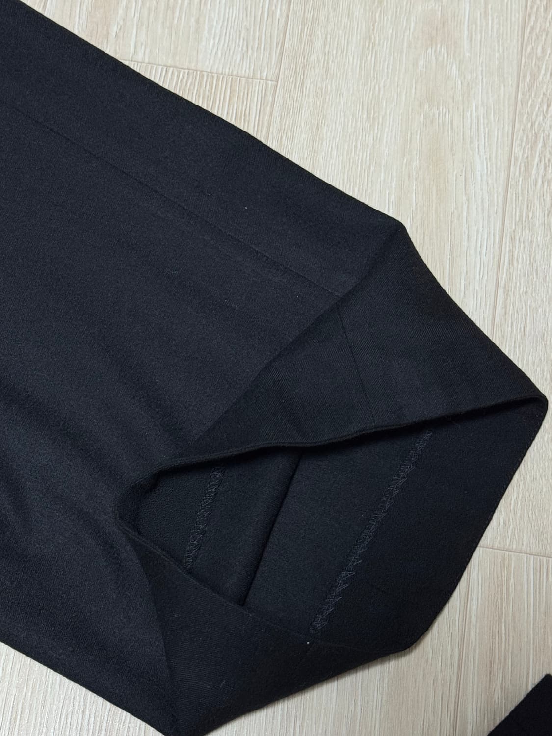 에이톤 슈링크 플란넬 블랙 울 셋업(자켓, 팬츠) 상품이미지5