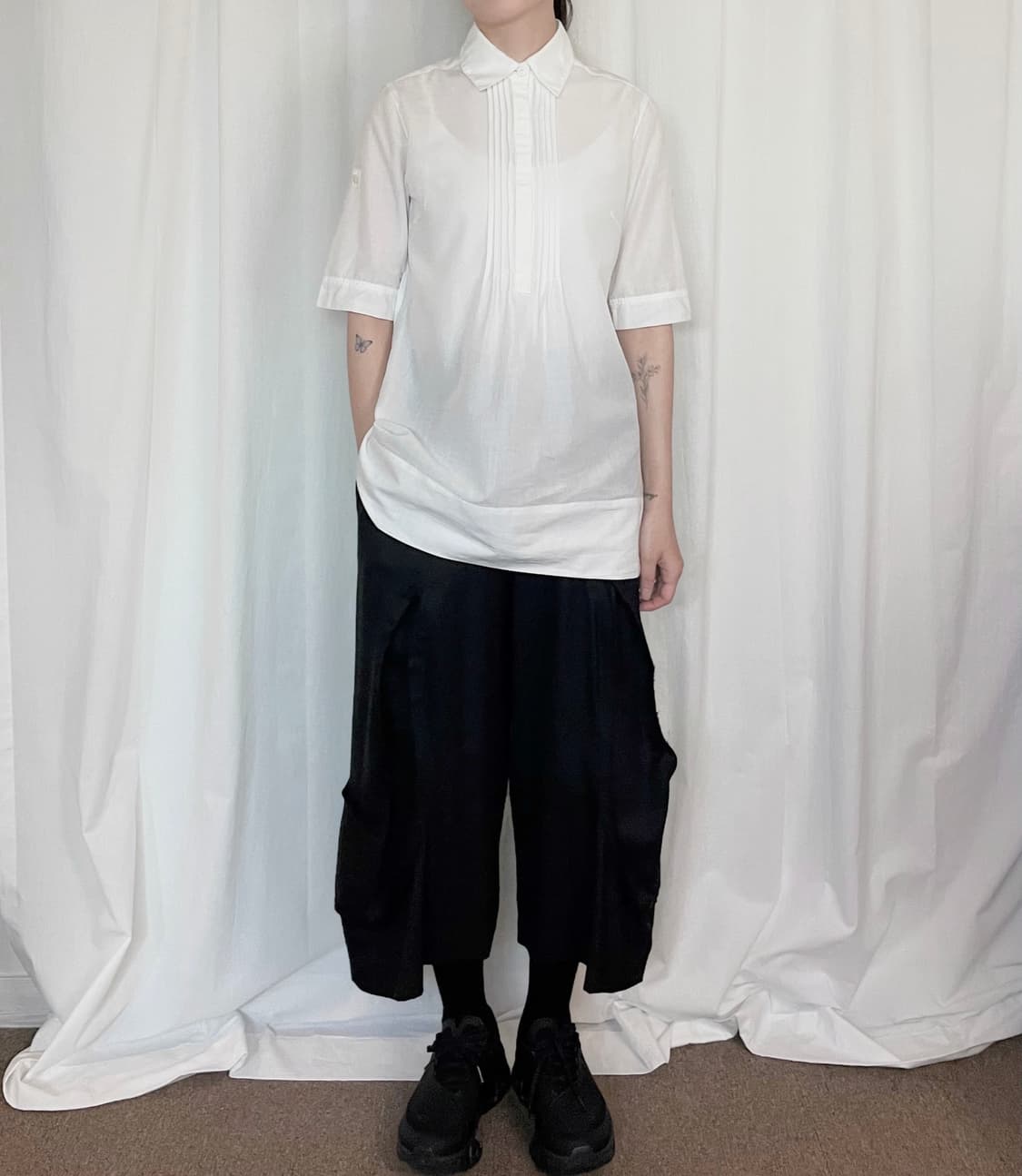 Pleated Front Half Sleeve Shirt - White 상품이미지2