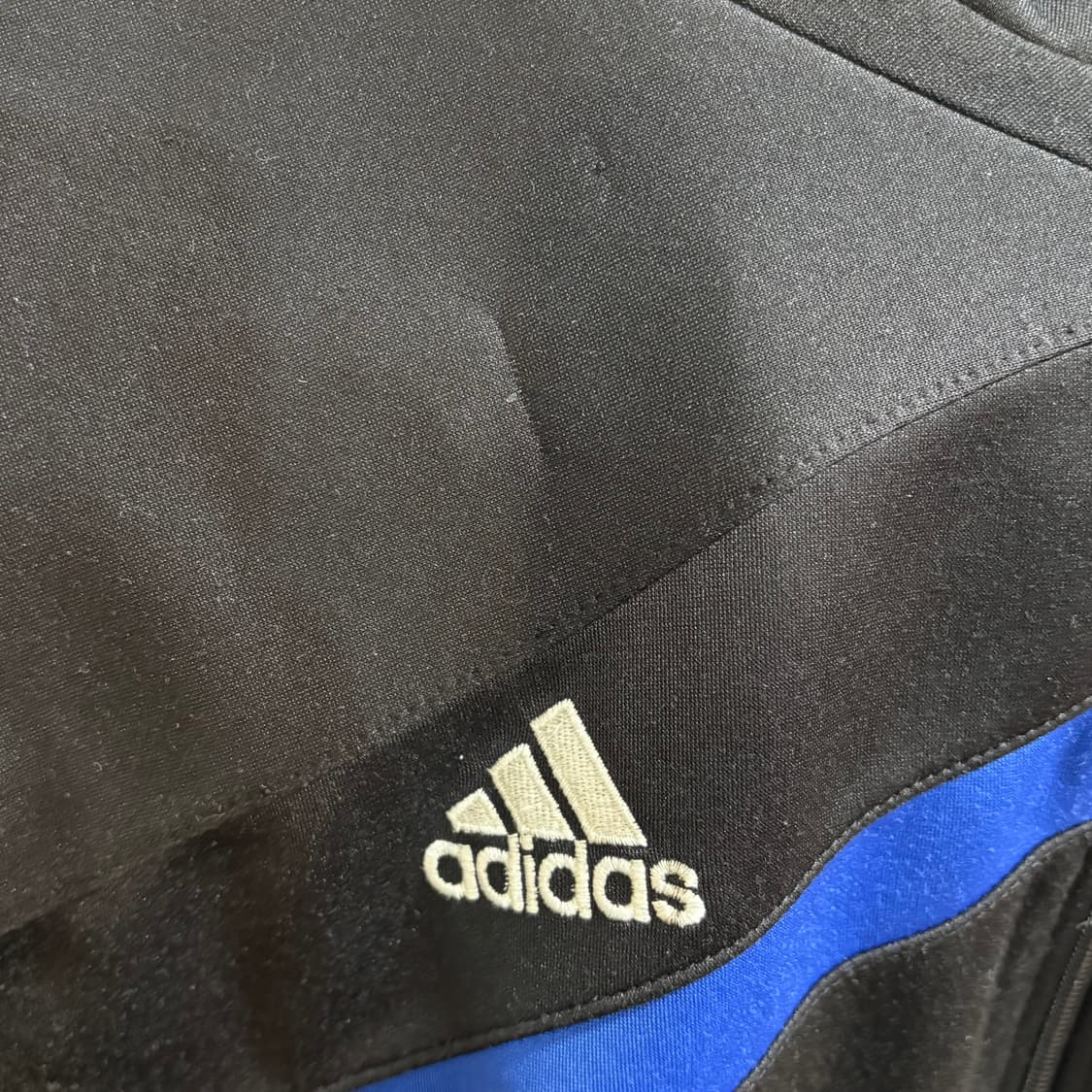 110 아디다스 첼시 블루 파이핑 블랙 트랙탑  상품이미지5
