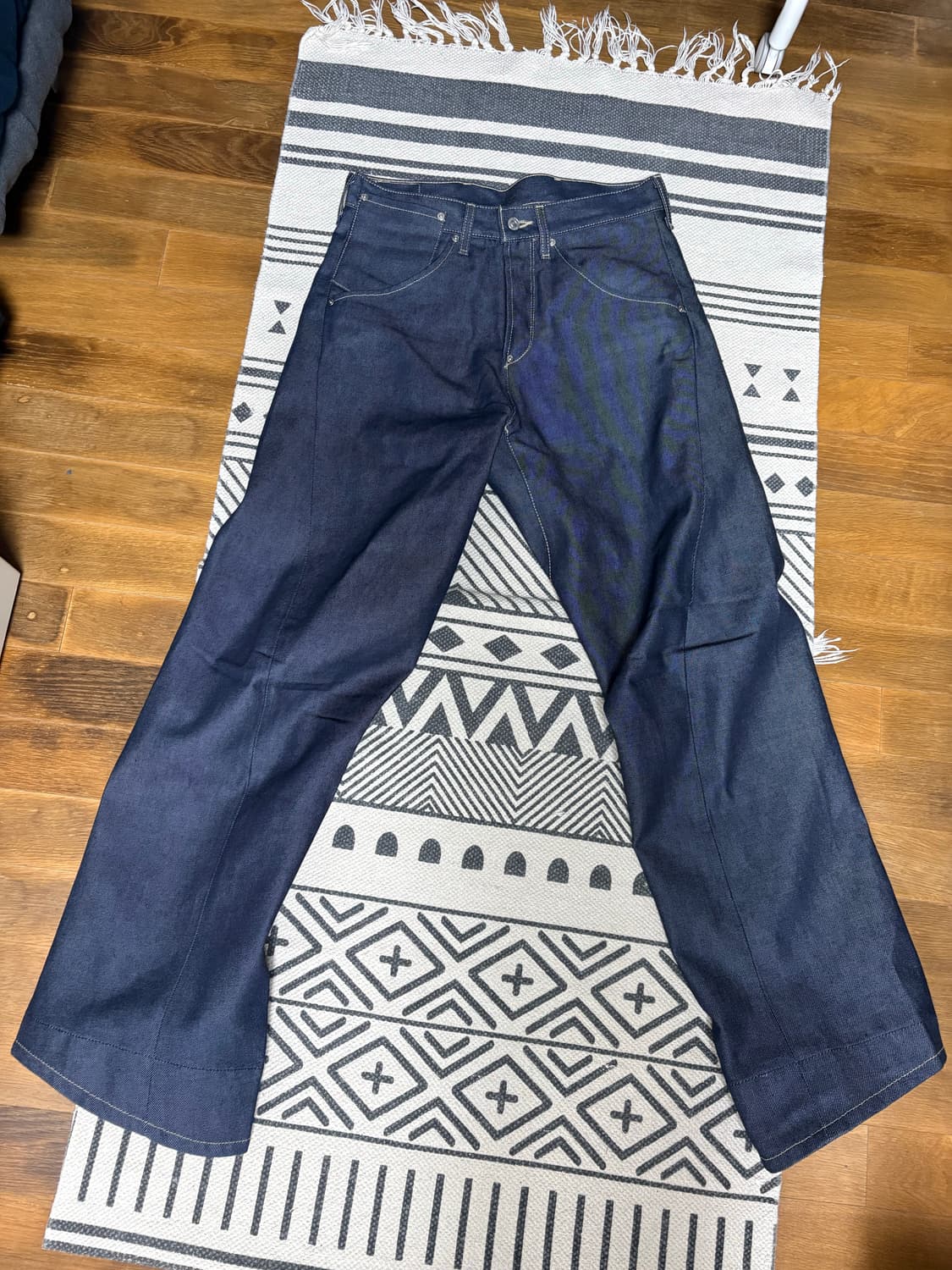 리바이스 엔지니어드진 상품이미지1