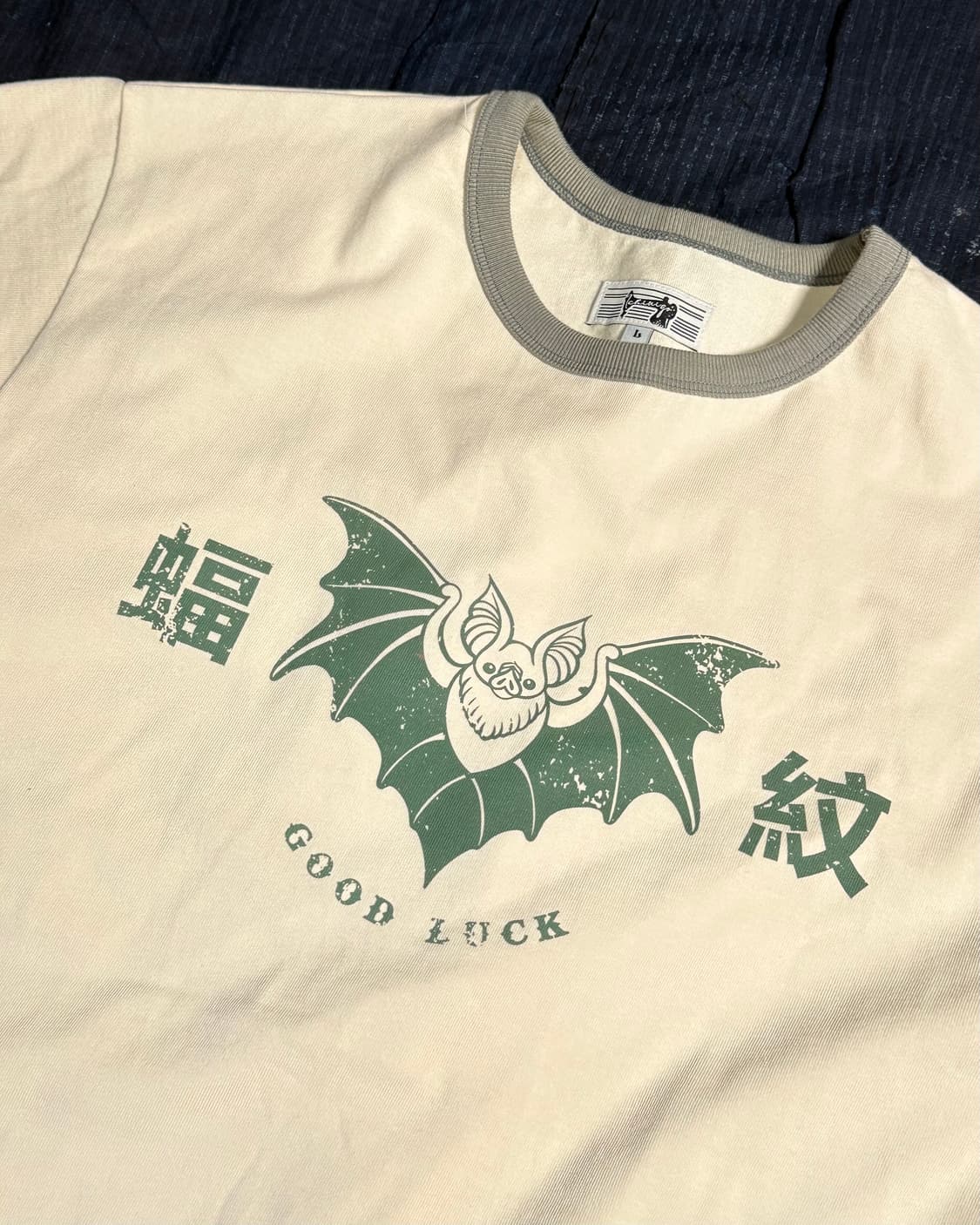 모쿠토 박쥐패턴(Good Luck) 링거티 - 올리브 M/L/XL  상품이미지2