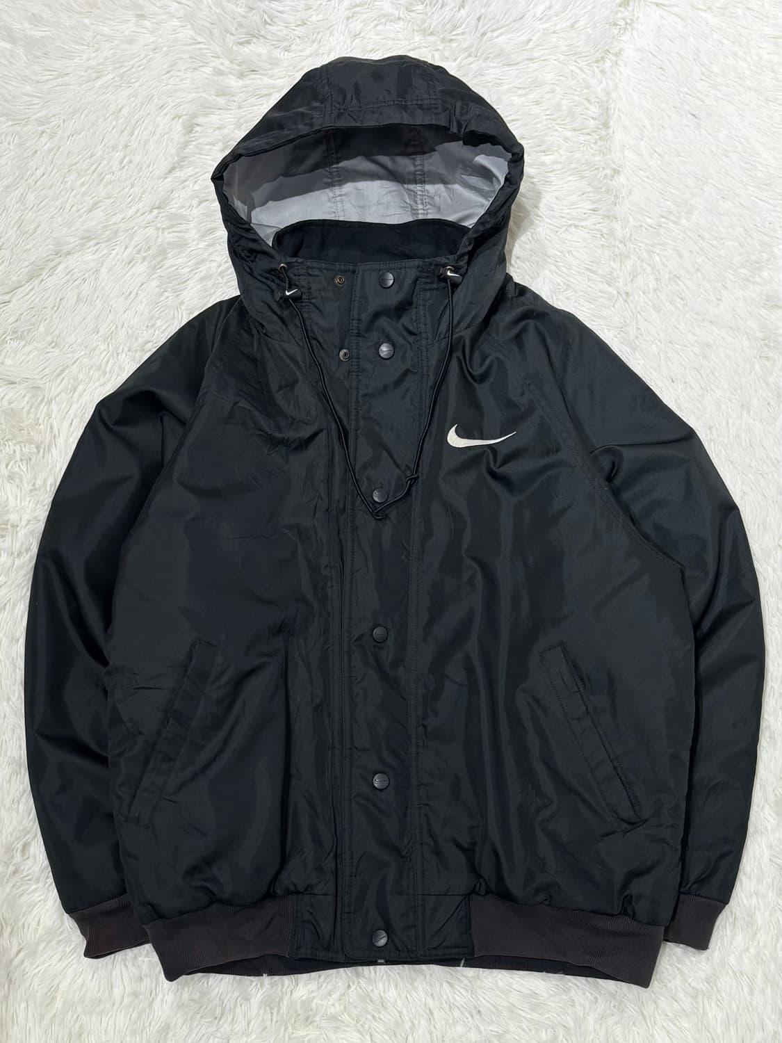 나이키 90‘s 블랙 스우시 점퍼 상품이미지4