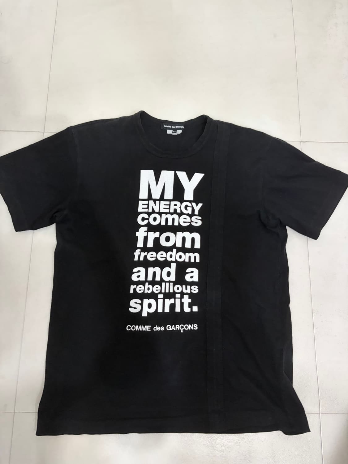 꼼데가르송 티셔츠 상품이미지1