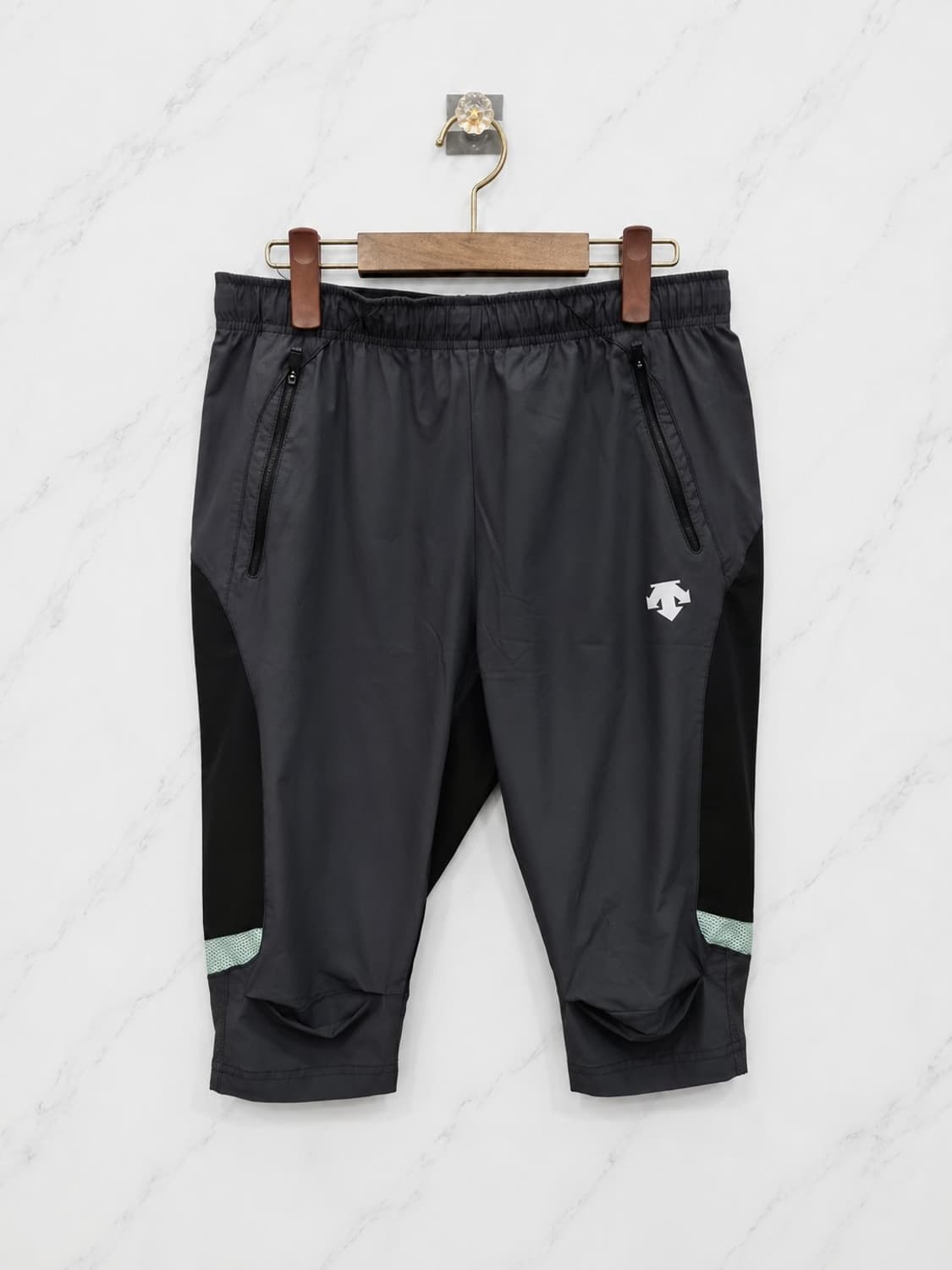 호칭90,허리고무줄)) DESCENTE 데상트 7부 반바지 !  상품이미지1