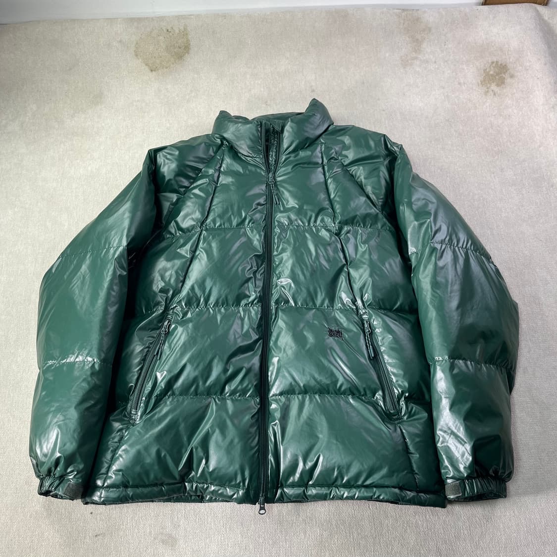 105 브라운브리스 유광 푸퍼 패딩 상품이미지1