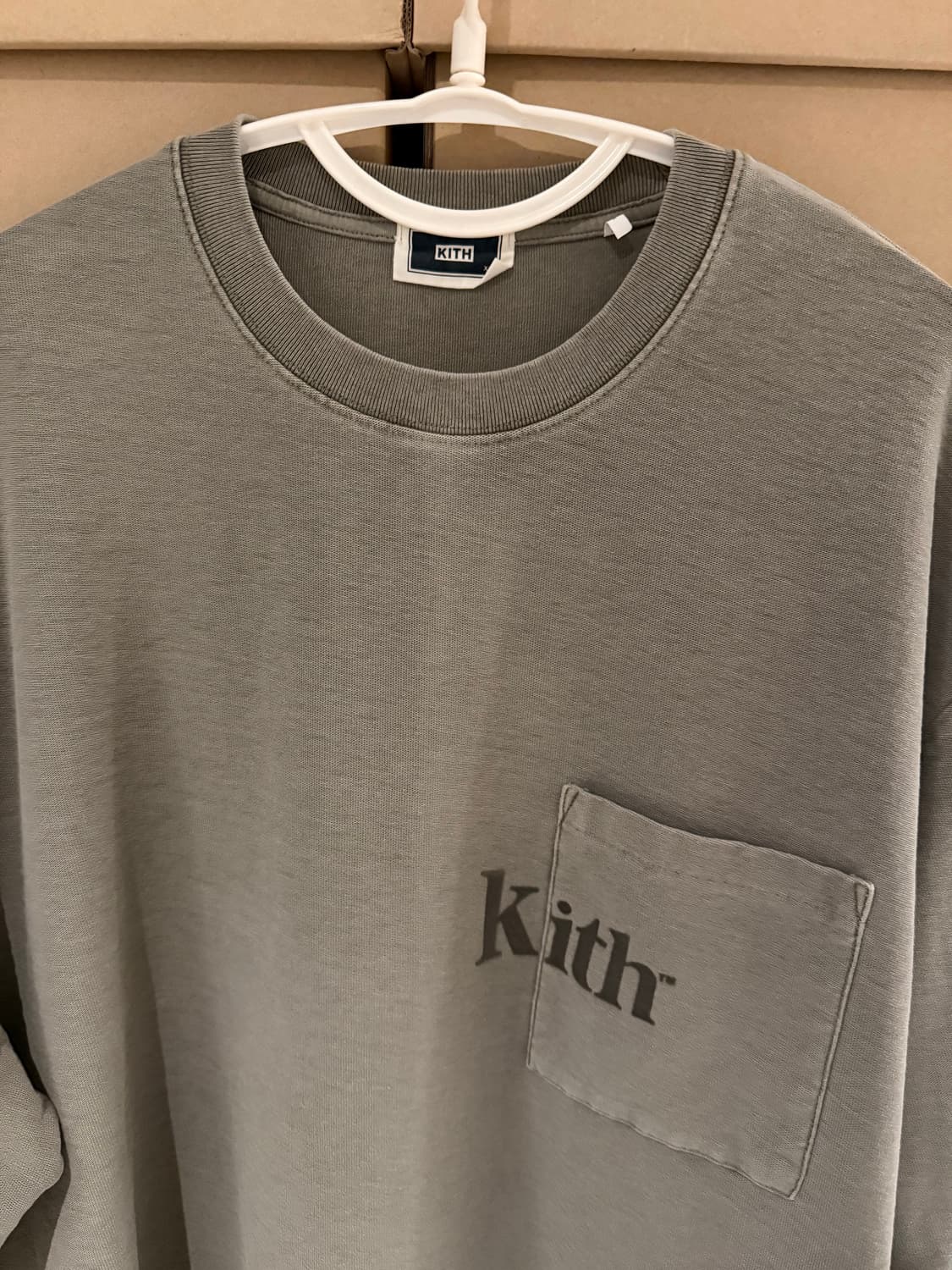[새상품급-XL] KITH 키스 롱슬리브 퀸 티셔츠 상품이미지2