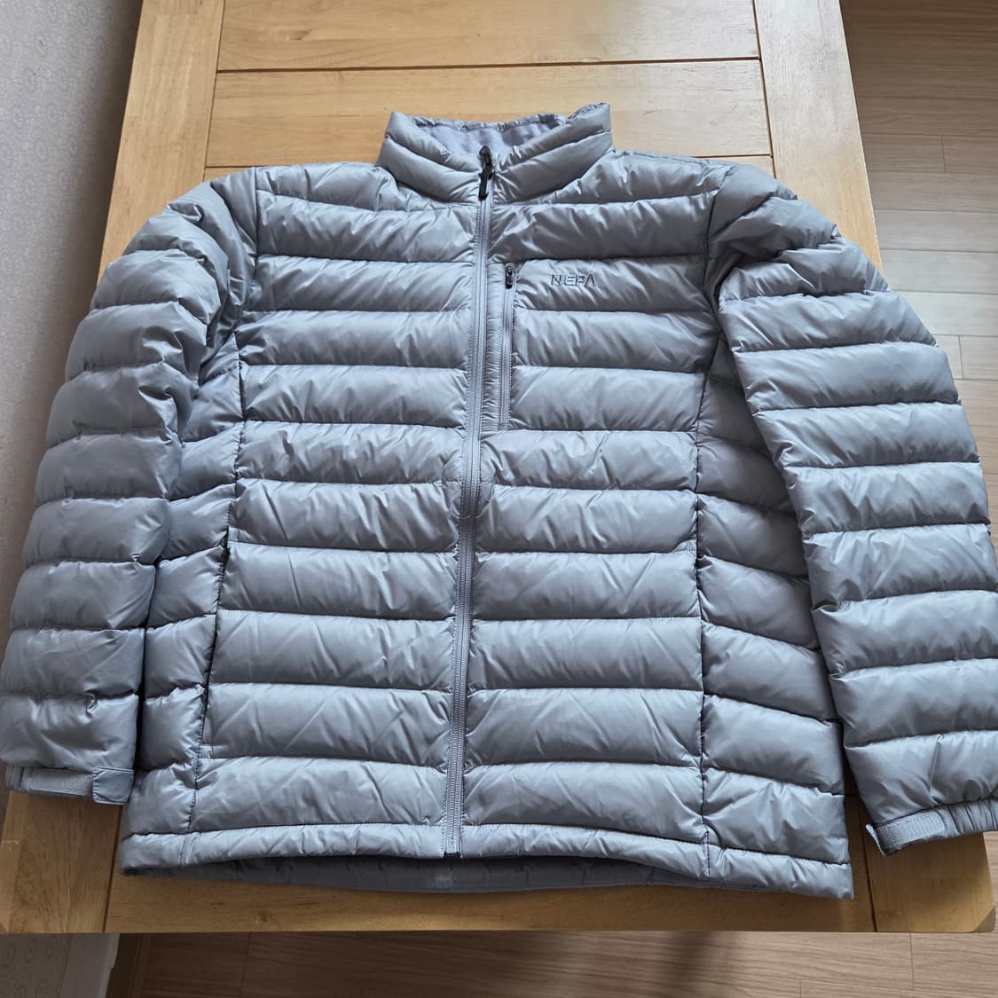 105 네파 경량패딩 구스다운144 상품이미지1