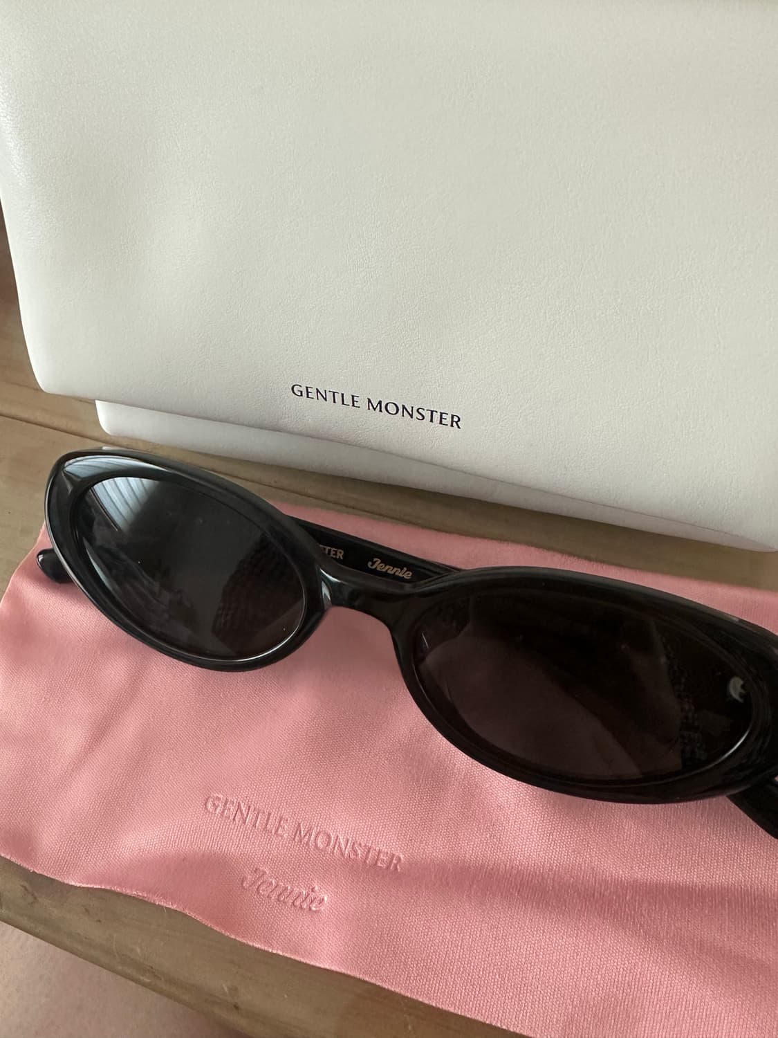 젠틀몬스터 x 제니 콜라보 선글라스 (HUSH) 상품이미지1