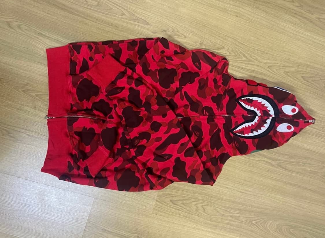 Bape Camo shark Full Zip Hoodie Red 상품이미지2