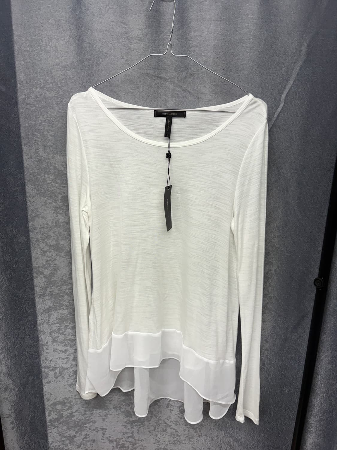 BCBGMAXAZRIA 쉬폰 레이어드 티 상품이미지2