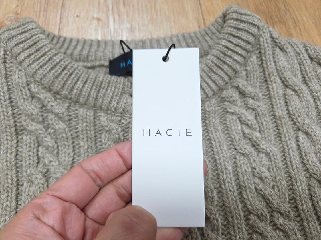 하시에(HACIE) 울 케이블 니트가디건 프리사이즈 새상품 상품이미지8