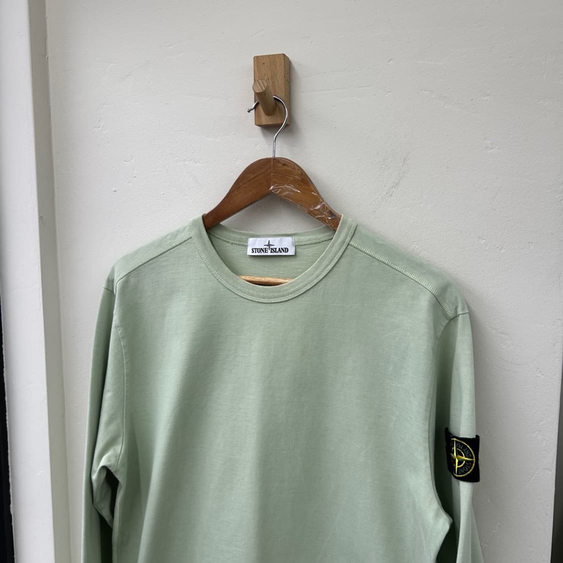 16375 - 스톤아일랜드 와펜 맨투맨 상품이미지1