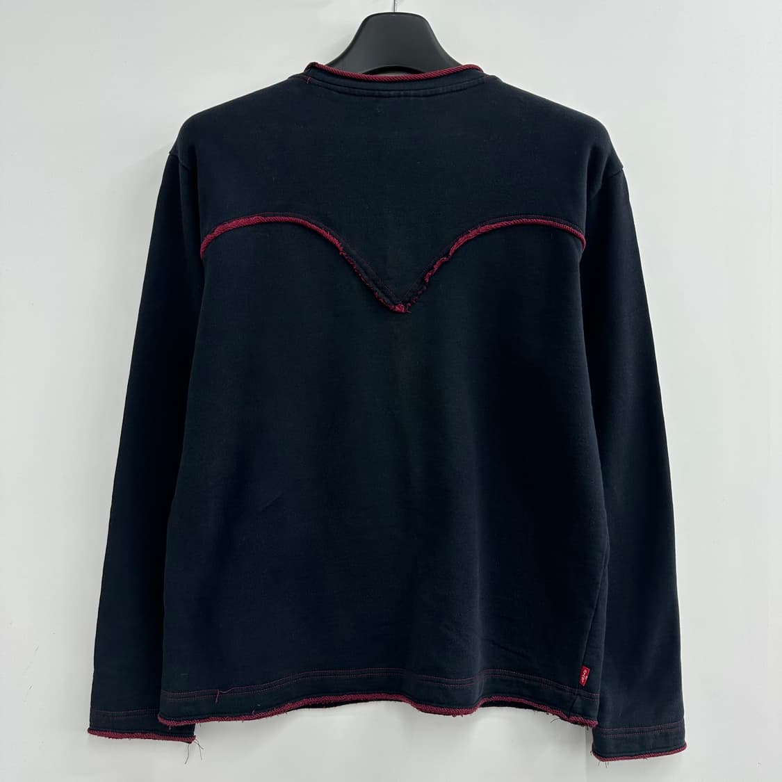 100 리바이스 남자 루즈핏 맨투맨 상품이미지2