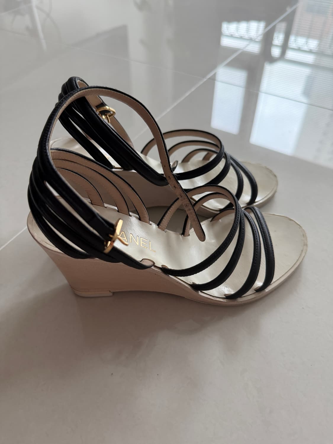샤넬 웨지힐35.5 상품이미지2